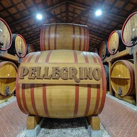 Апартаменты Perla Delle Egadi *